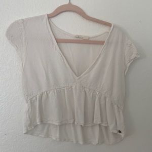 Cropped short sleeve top!